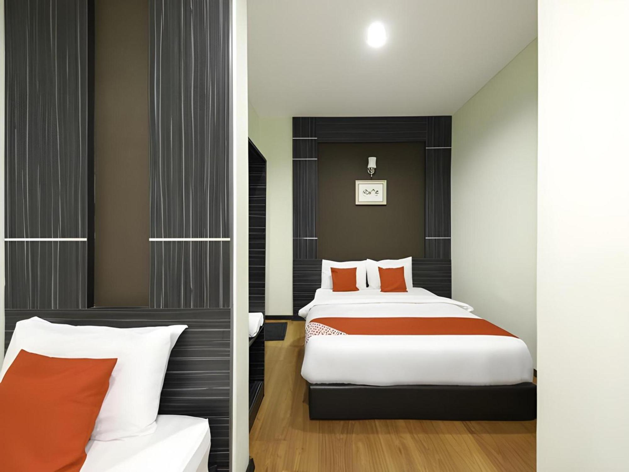 Capital O 812 Hotel Smc Seksyen 13 Σαχ Αλάμ Εξωτερικό φωτογραφία