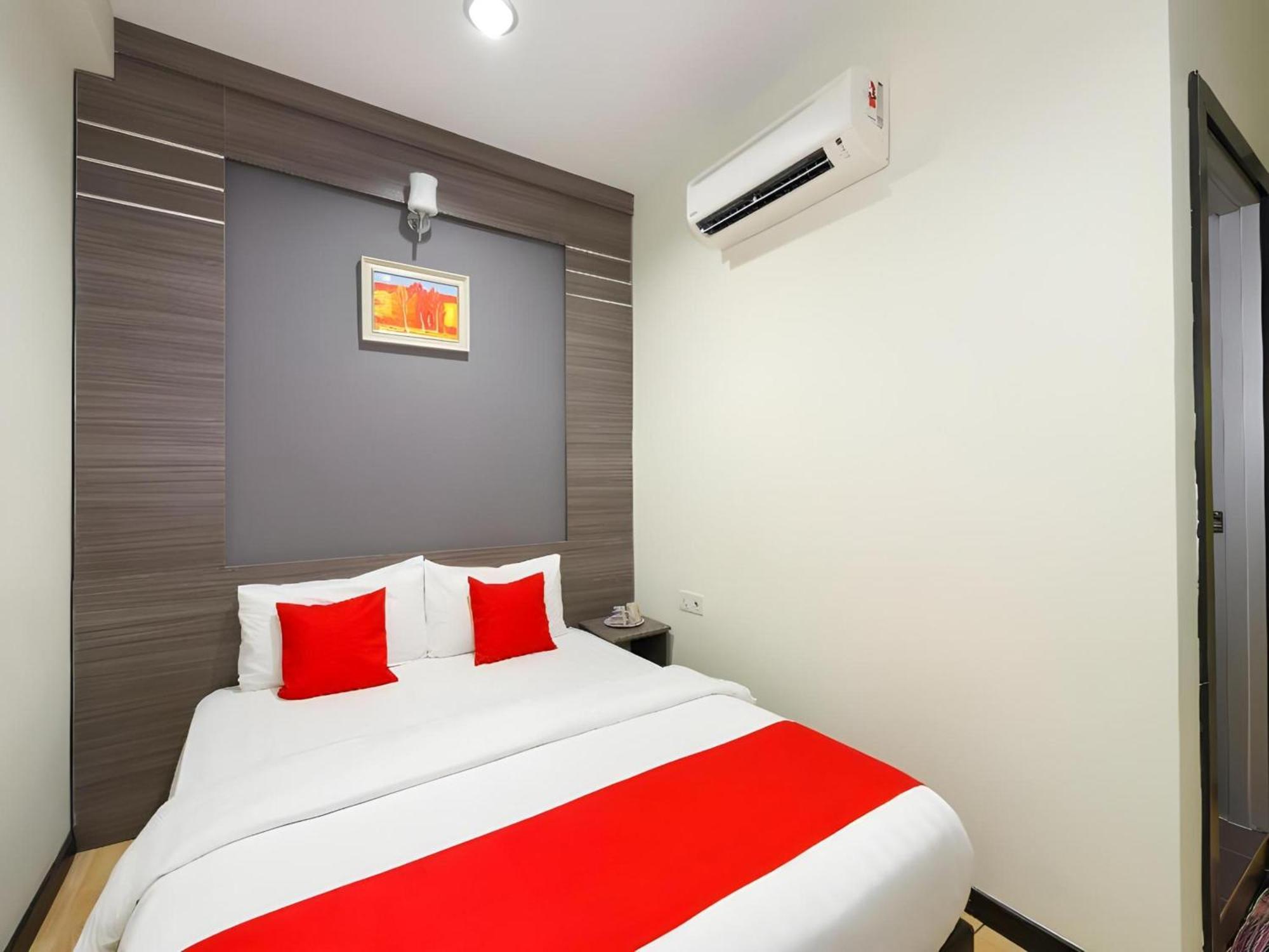 Capital O 812 Hotel Smc Seksyen 13 Σαχ Αλάμ Εξωτερικό φωτογραφία